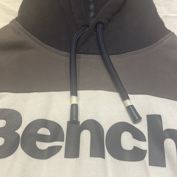 MENS MEDIUM BENCH SWEATER - Picture 2 of 6